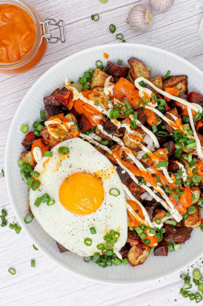 Spansk biksemad Opskrift på patatas Bravas med chorizo