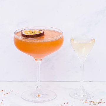 Pornstar Martini - Opskrift på passionsfrugt Martini